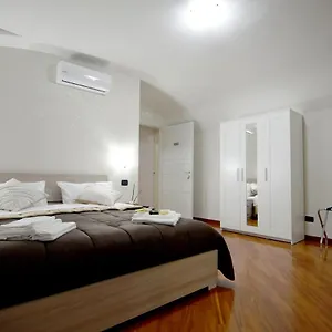 Appartement Montesantogroup, Naples